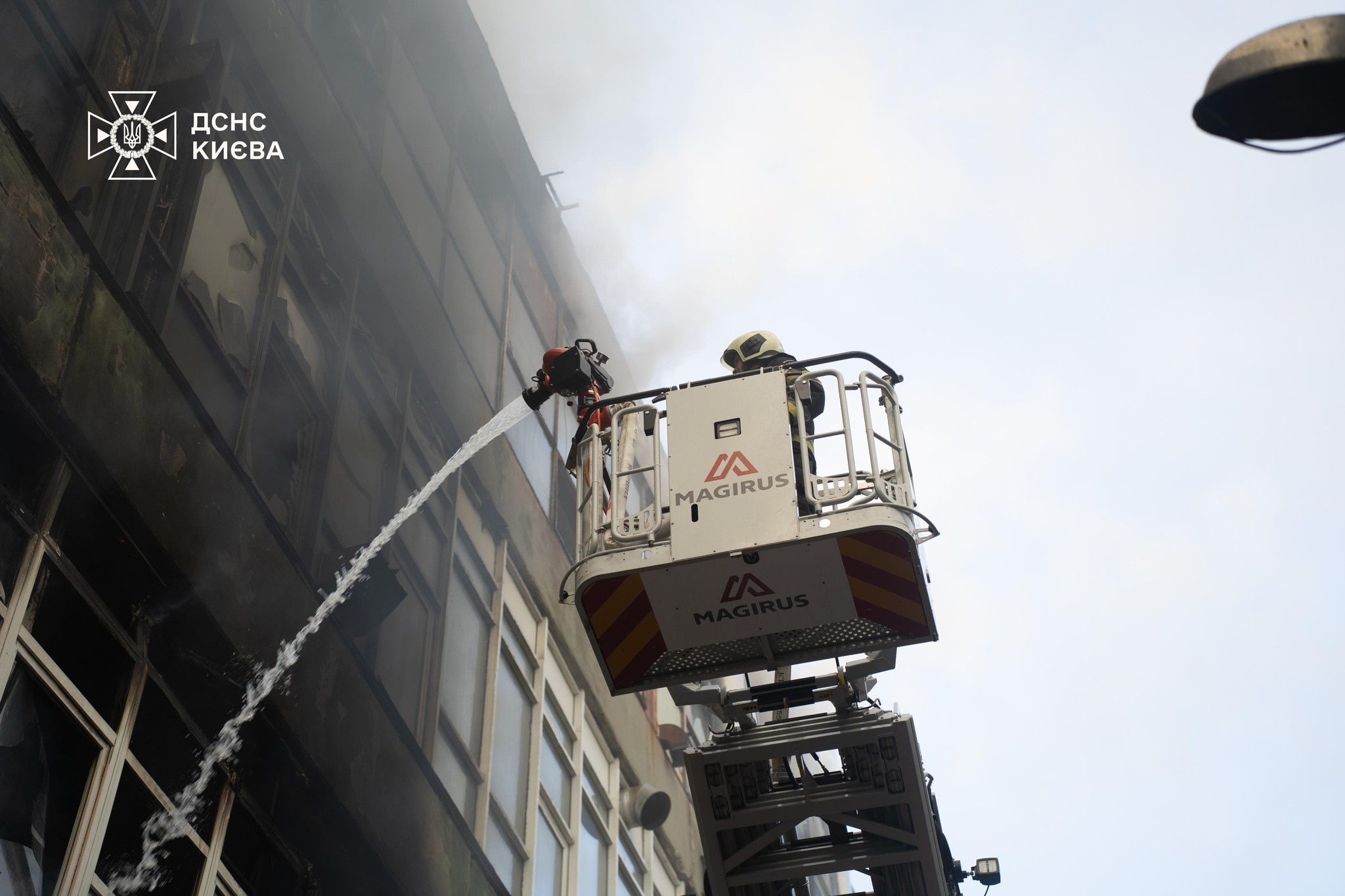Число постраждалих у Києві зросло до 25 осіб — фото 9