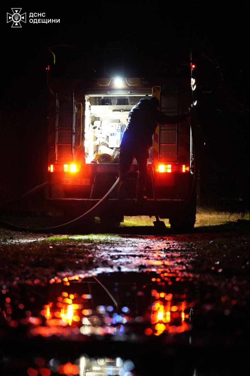 Росіяни атакували енергетичний об'єкт на Одещині — фото 2