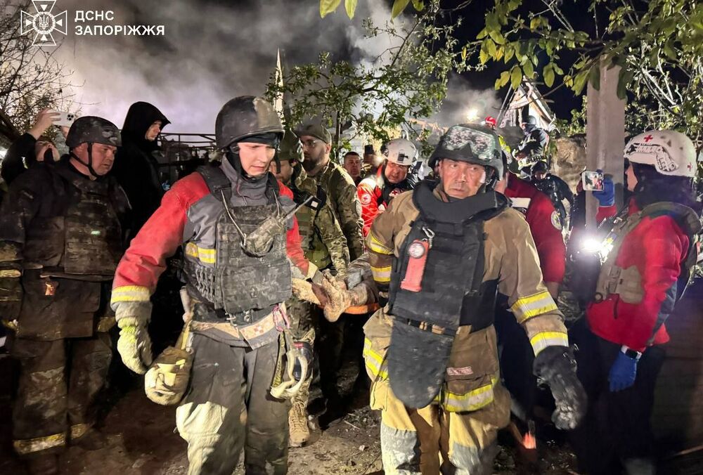 До 4 человек возросло число пострадавших в результате российской атаки на Запорожье: фото