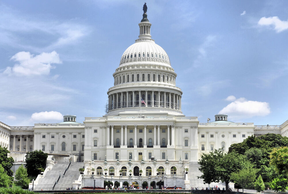 В США одобрили временный бюджет без денег для Украины и Израиля, но помощь все-таки рассмотрят