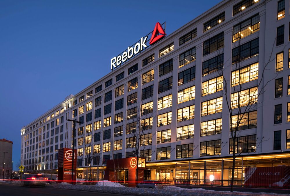 Adidas может продать Reebok спустя 15 лет после покупки: названа причина Adidas может продать Reebok спустя 15 лет после покупки: названа причина