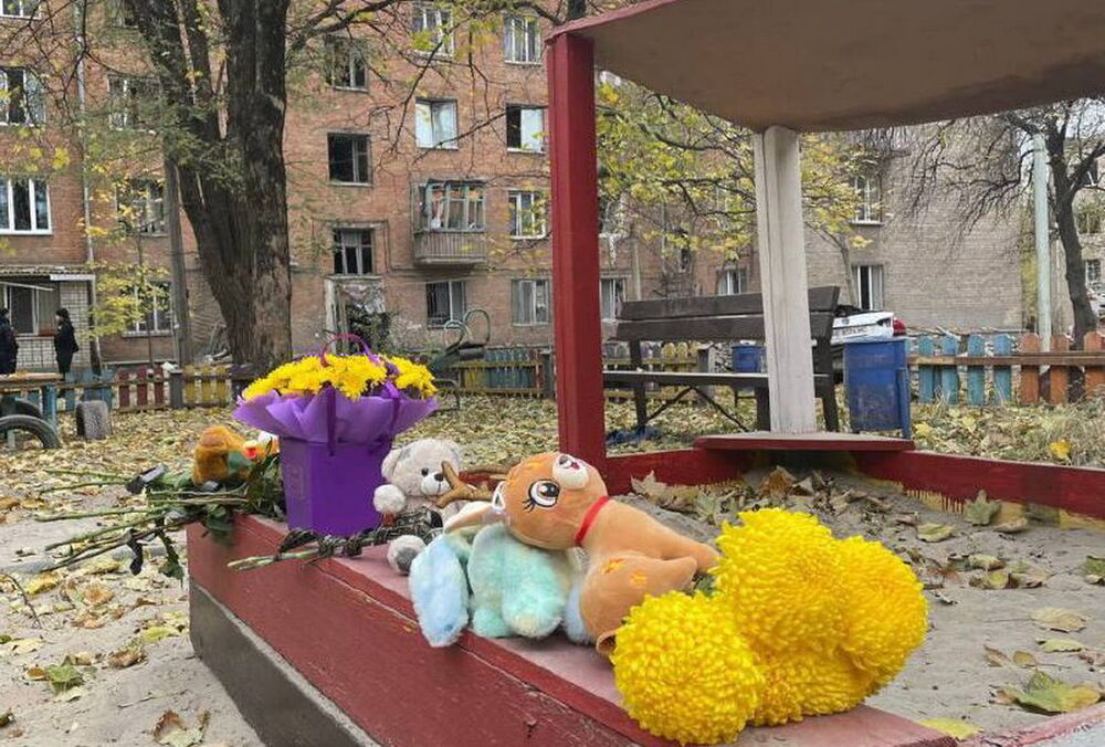 Вижив лише батько: з'явилися фото загиблих у Кривому Розі жінки з трьома дітьми