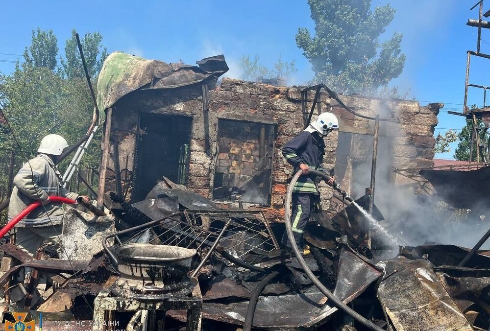 Новий ракетний удар РФ по Одеській області: тяжко поранено дитину