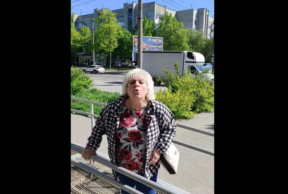 ”Краще б москалі тебе вбили”: у Львові місцеві жителі нахамили ветерану через обслуговування поза чергою