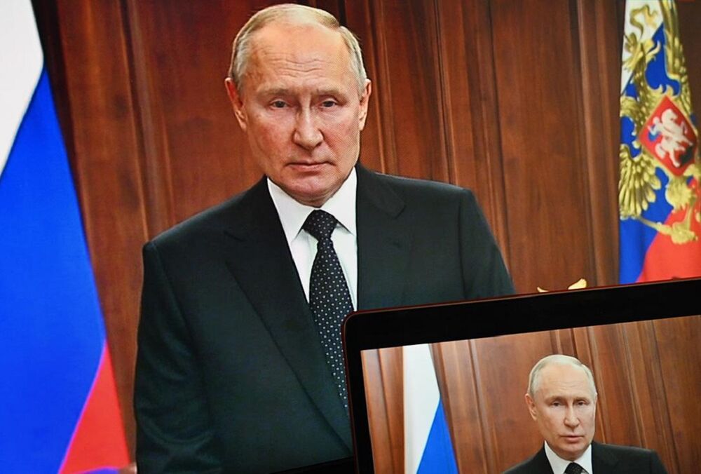 После мятежа Путин выступил с обращением к россиянам 