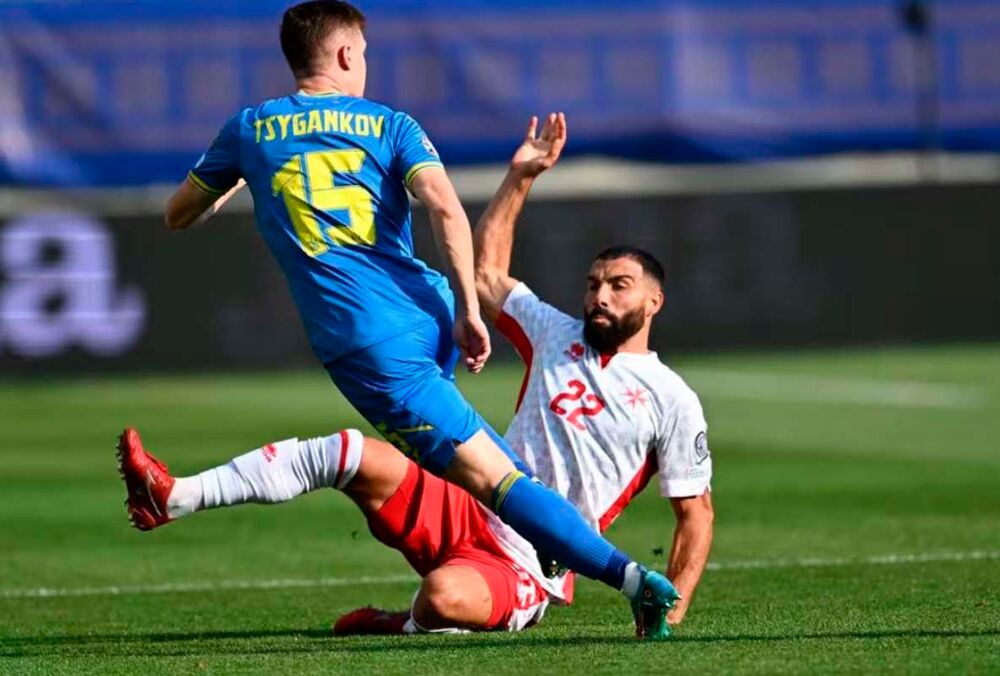 Украинская сборная в трудной борьбе одержала победу над Мальтой