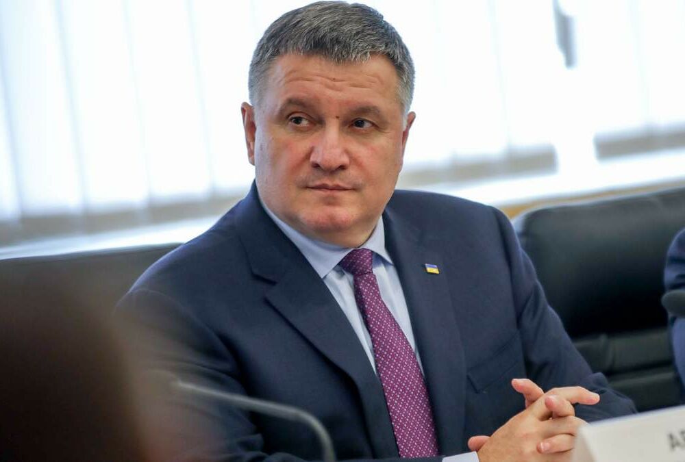 Аваков пояснил, что делать Украине для освобождения Крыма и Донбасса Аваков пояснил, что делать Украине для освобождения Крыма и Донбасса