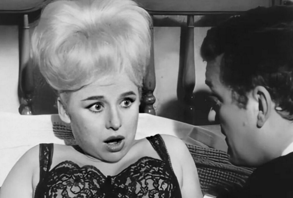 Не стало знаменитої британської актриси Барбари Віндзор