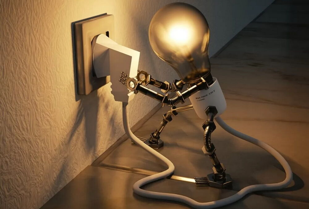 Тарифы на свет в октябре: сколько будут платить украинцы