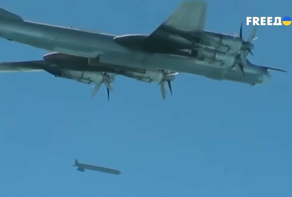 В Черном море ПВО сбили российскую ракету