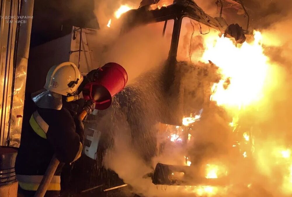 Ночью в Киеве прогремел мощный взрыв: подробности 