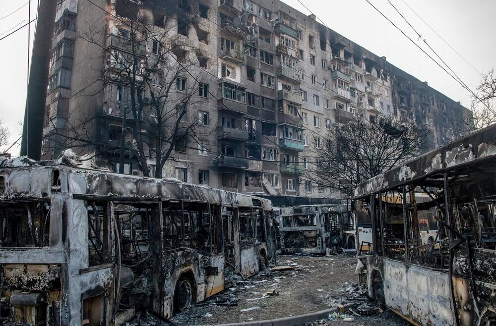 Без тепла десятки домов: оккупанты провалили отопительный сезон в Мариуполе  Без тепла десятки домов: оккупанты провалили отопительный сезон в Мариуполе
