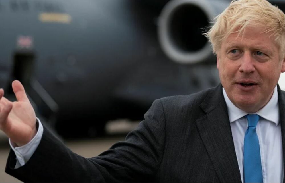 ”Возврат к отвратительному Нормандскому формату”: Джонсон отреагировал на разговор Шольца и Путина