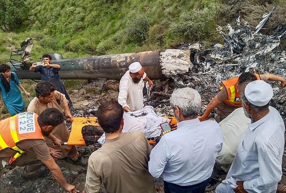 У Пакистані розбився військовий гелікоптер