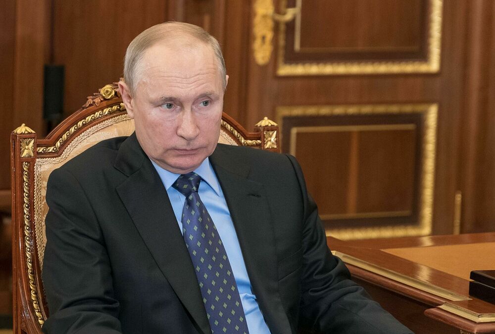 Украина ввела санкции против окружения Путина