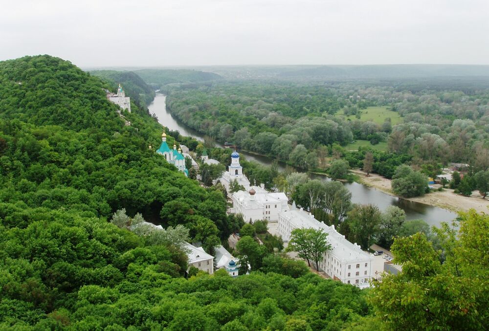 За півроку війни в Україні постраждала третина лісового фонду. Майже знищено парк ”Святі гори” За півроку війни в Україні постраждала третина лісового фонду. Майже знищено парк ”Святі гори”
