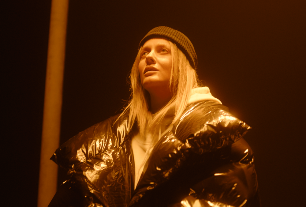 Співачка KOLA зізналася, чому не повертається жити в Україну