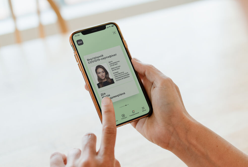 В Украине появились пункты поддержки Дии, где помогут получить Covid-сертификат В Украине появились пункты поддержки Дии, где помогут получить Covid-сертификат