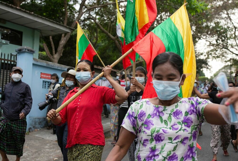 Військовий переворот в М'янмі: затримана лідер країни Аун Сан Су Чжі, зв'язок відключена