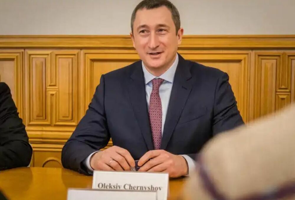 Шмигаль заявив, що відрядження Чернишова триває до кінця тижня