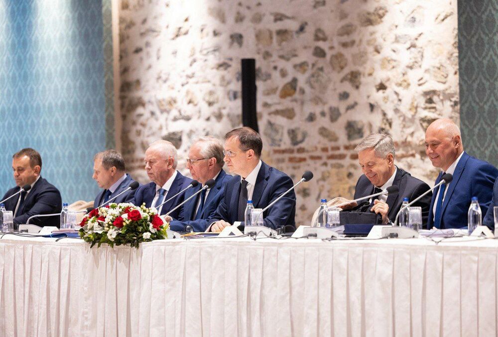 Виведення військ із незахоплених регіонів, буферна зона під Сумами: РФ висунула неприйнятні умови у Стамбулі