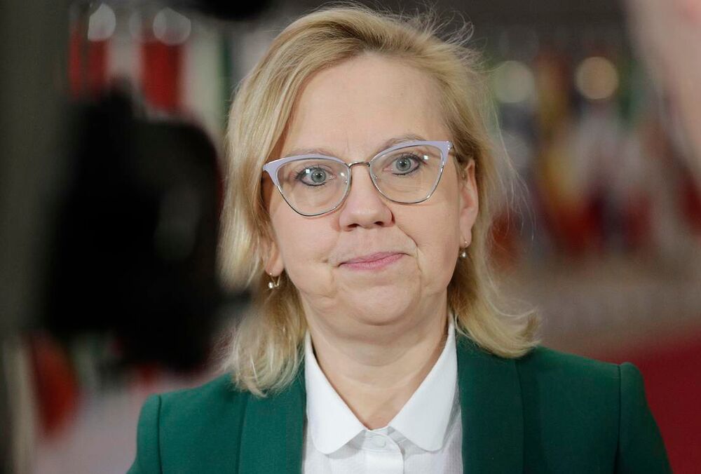 Польща запропонувала країнам Європи запровадити податок на російські газ та нафту