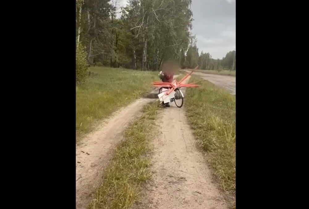 На деокупованих територіях почали красти таблички ”Обережно, міни”