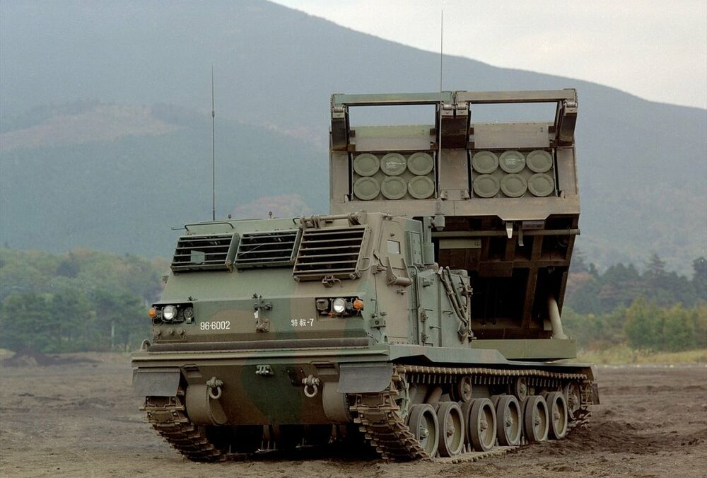 В Украину поступили первые системы MLRS 270 В Украину поступили первые системы MLRS 270