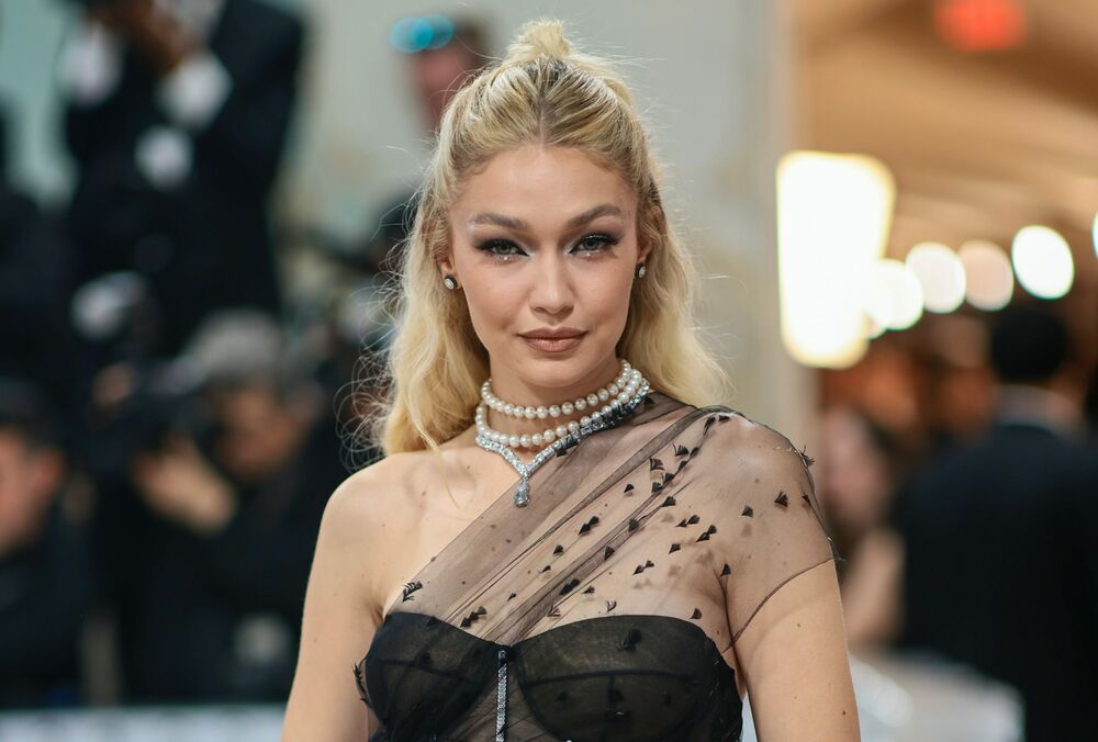 Джіджі Хадід заарештували за зберігання наркотиків