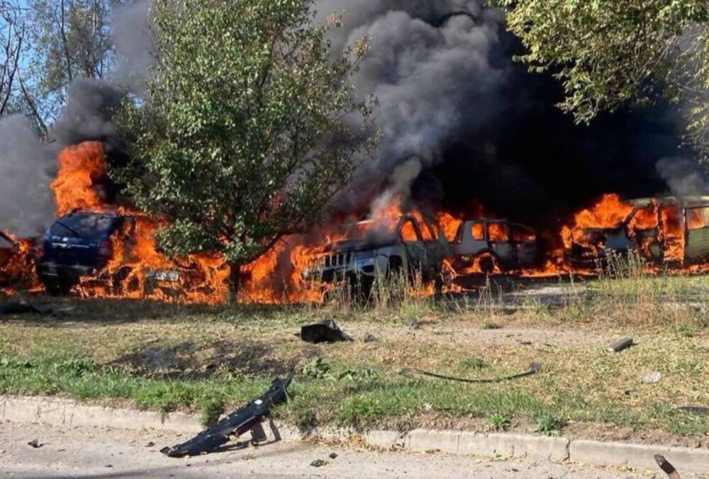 Росіяни масовано атакували Запоріжжя: одна людина загинула, семеро - отримали поранення