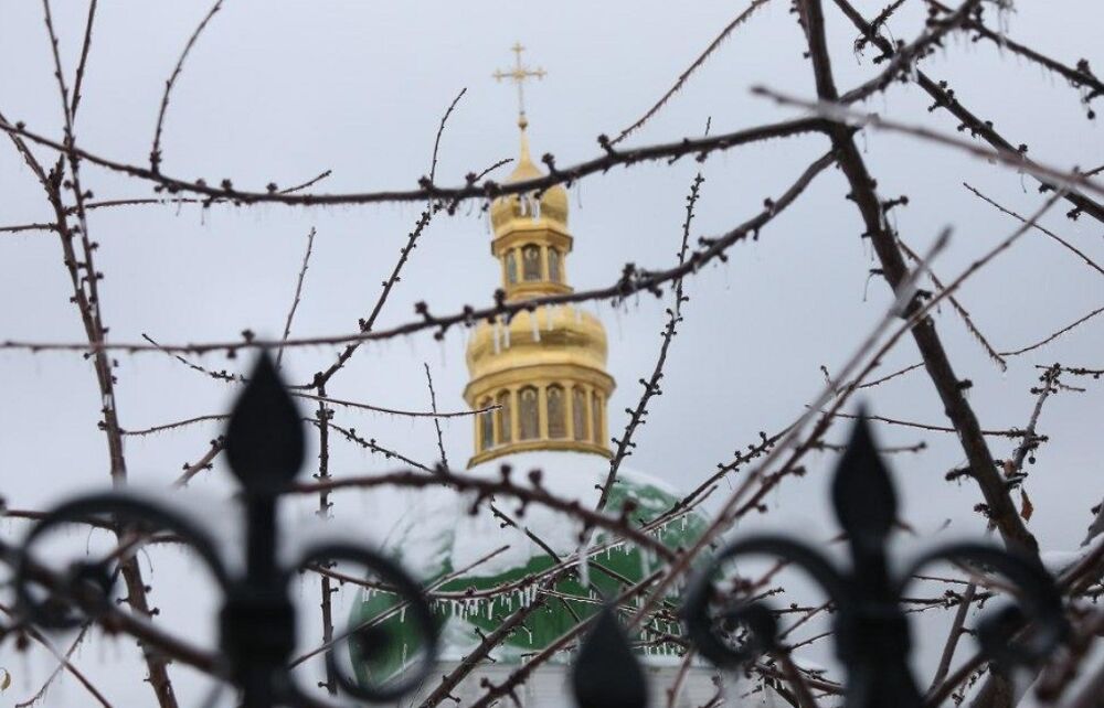 Ракетная атака на Киев: оккупанты повредили отель, известно о погибшем 