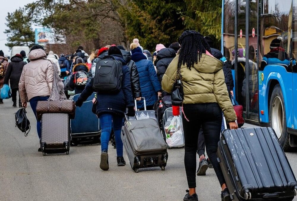 Польша готовится к новой волне беженцев из Украины  Польша готовится к новой волне беженцев из Украины