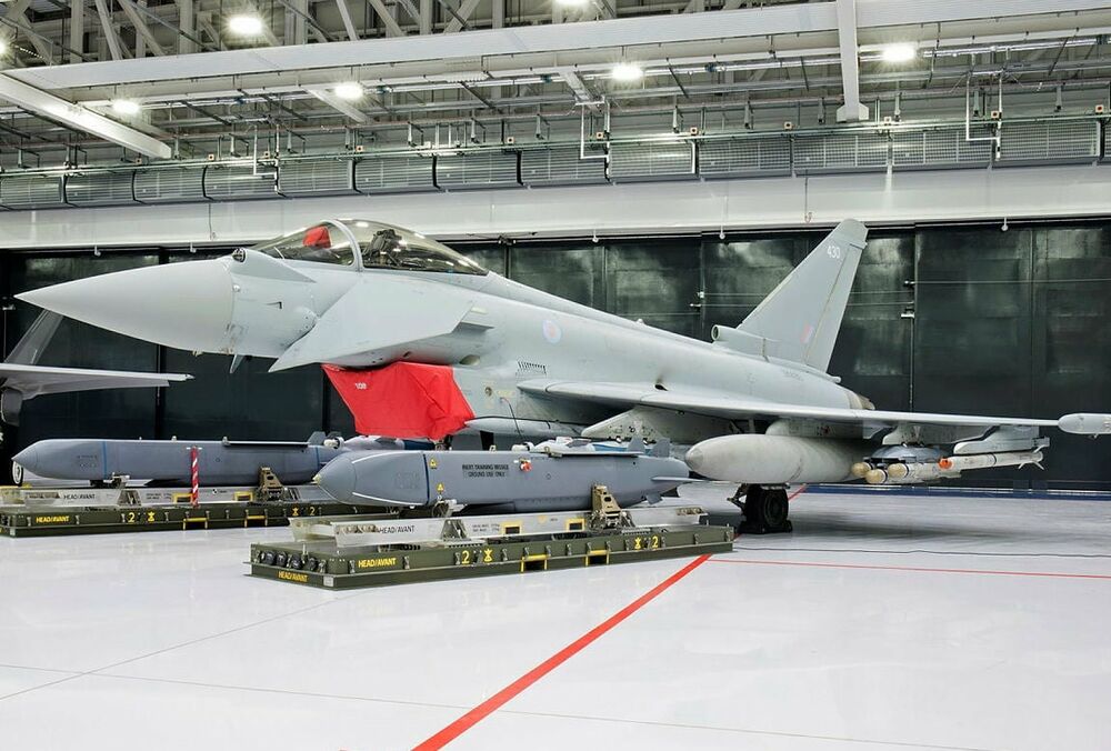 СМИ: Великобритания готова доставить в Украину ракеты большой дальности  СМИ: Великобритания готова доставить в Украину ракеты большой дальности