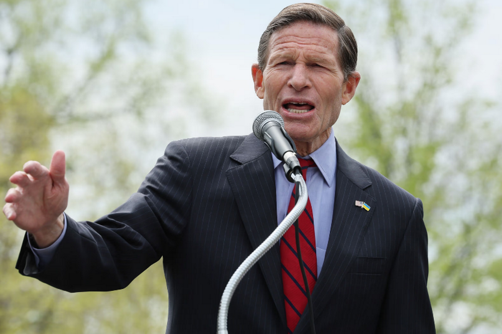 Уиткофф и Кушнер на стороне России и предвзяты в отношении Украины, - сенатор Блюменталь