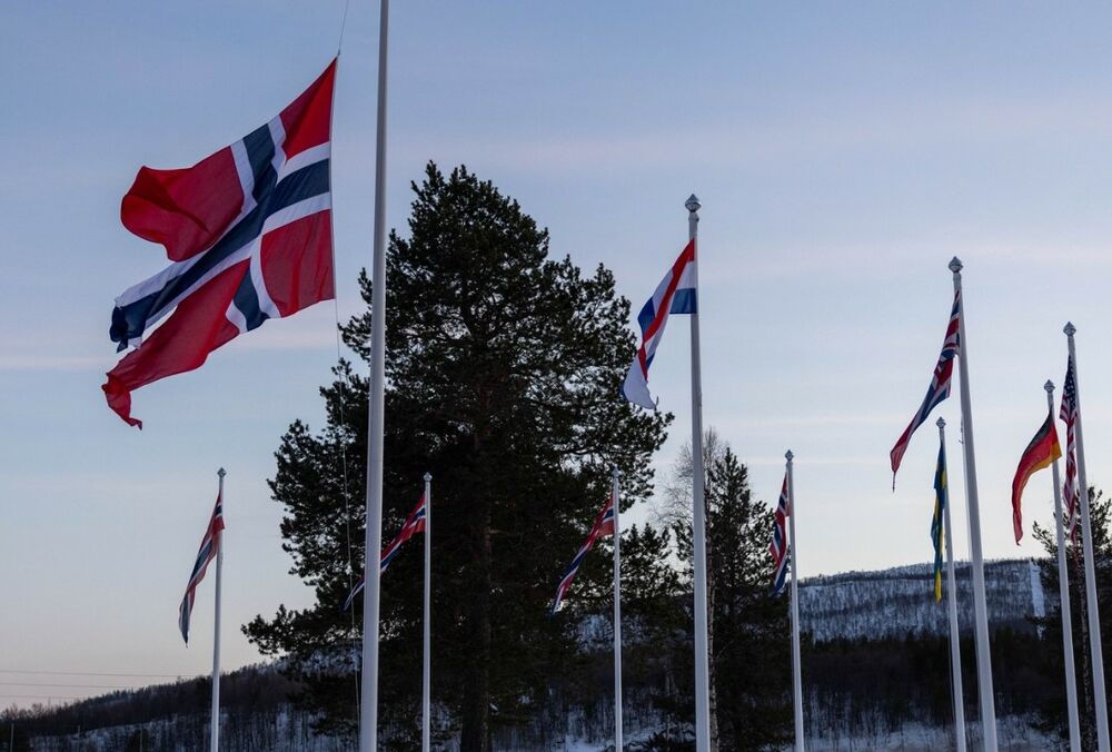 Норвегия закрывает границы для россиян, ищущих убежище Норвегия закрывает границы для россиян, ищущих убежище