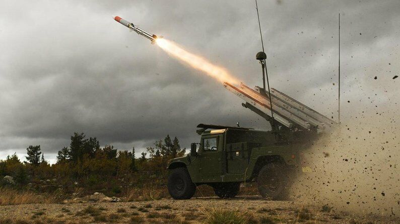 Бойцы ВСУ уже учатся управлять NASAMS и IRIS-T Бойцы ВСУ уже учатся управлять NASAMS и IRIS-T