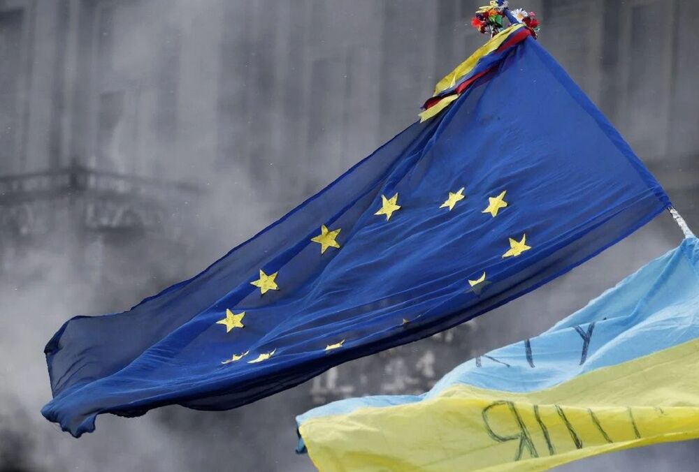 Евросоюз пытается собрать 1,5 миллиарда долларов на приобретение боеприпасов для Украины Евросоюз пытается собрать 1,5 миллиарда долларов на приобретение боеприпасов для Украины