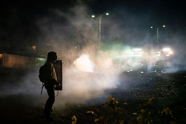 Протесты в США: коп, застрелившая афроамериканца, уволилась с полиции