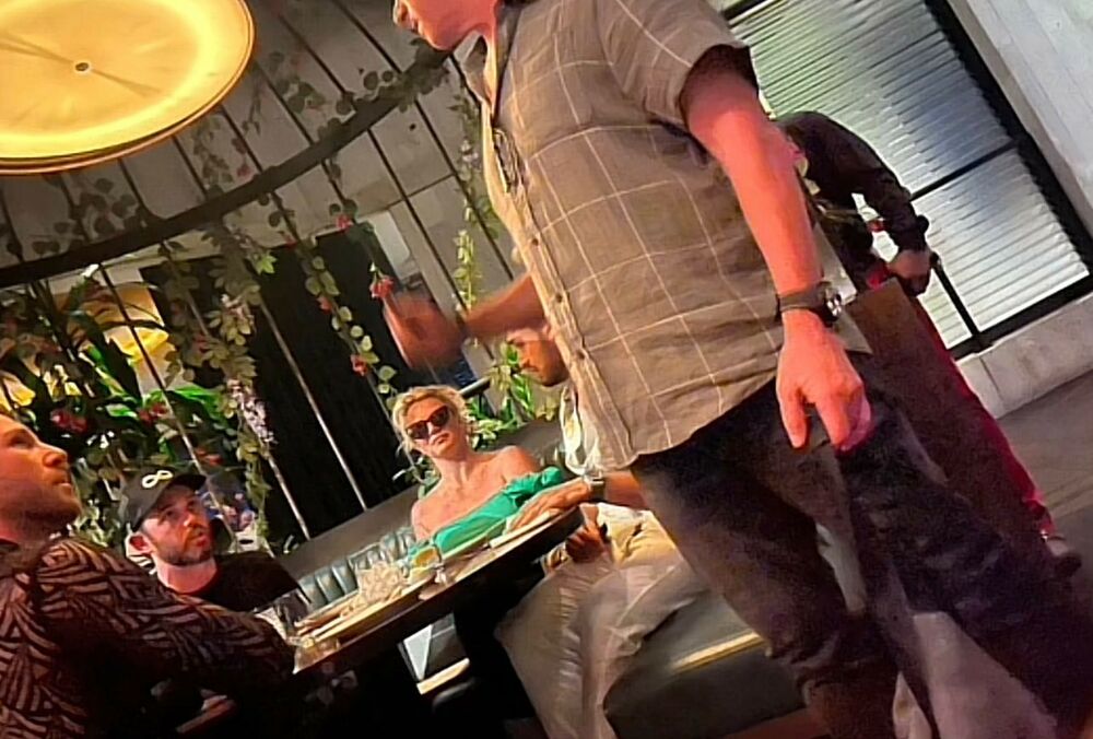 Охоронець зірки NBA вдарив Брітні Спірс по обличчю: з'явилося відео