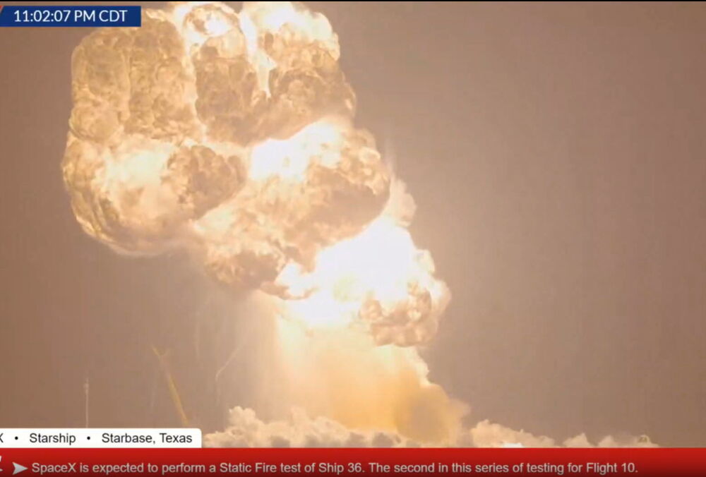 Космічний корабель Starship знову вибухнув на космодромі: відео