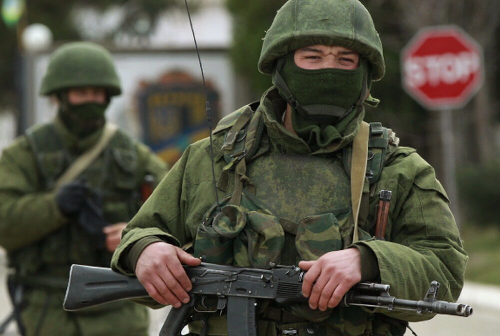 Можливі провокації: РФ пригнала до Чернігівської області техніку та військових у формі, схожій на форму ЗСУ