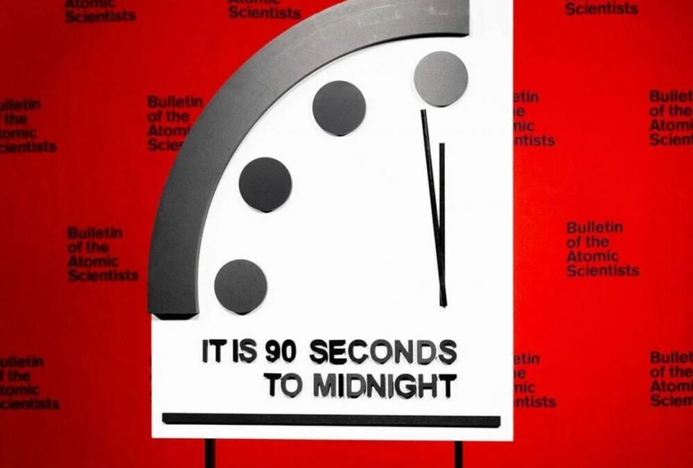 Годинник Судного зупинився на рекордно близькій до катастрофи позначці