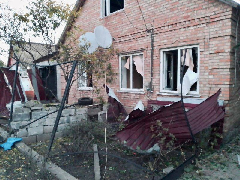 Оккупанты массированно обстреляли Никопольский район, есть раненый