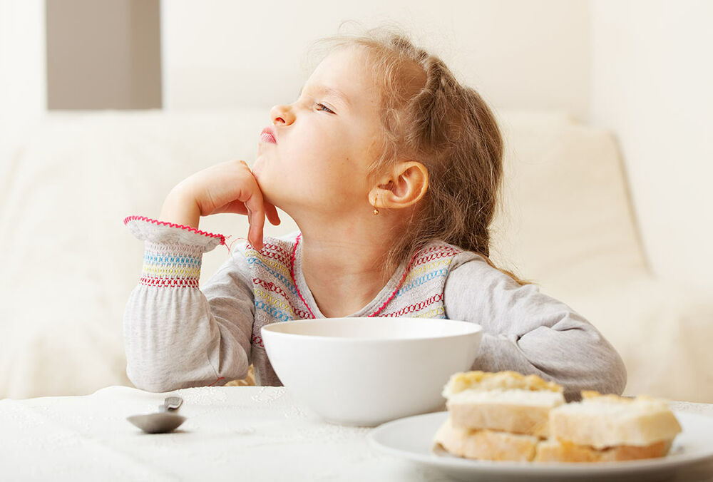 Комаровский рассказал, что делать, когда ребенок плохо ест