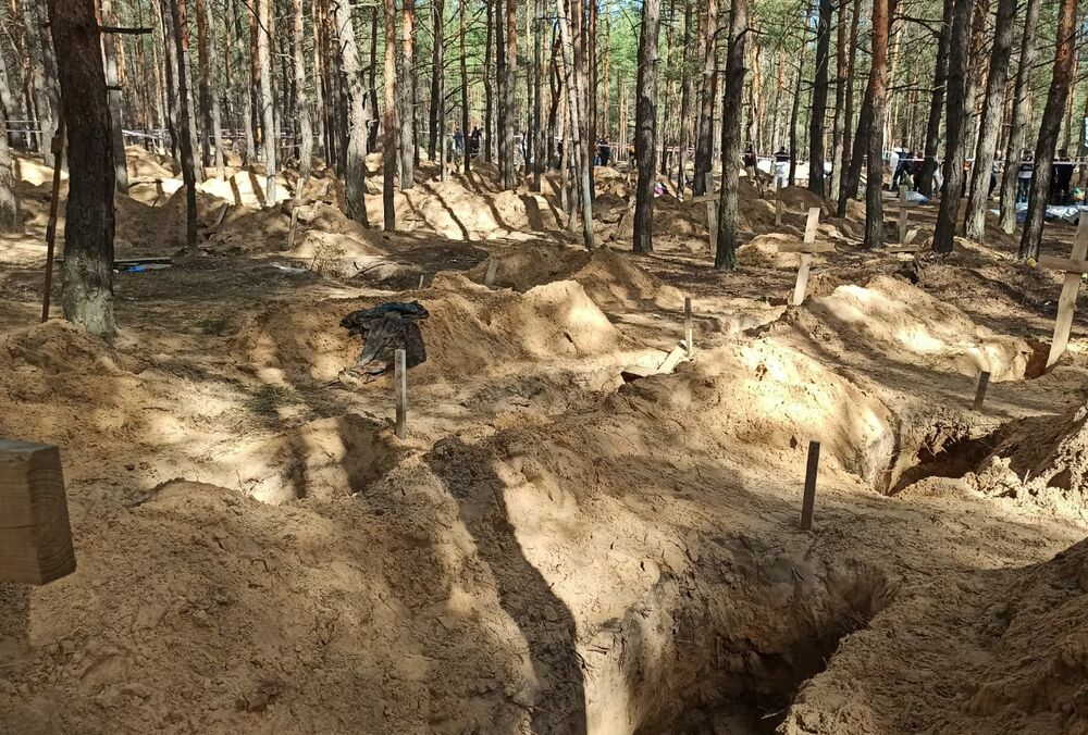 Жертвами оккупантов в Изюме могли стать более тысячи человек