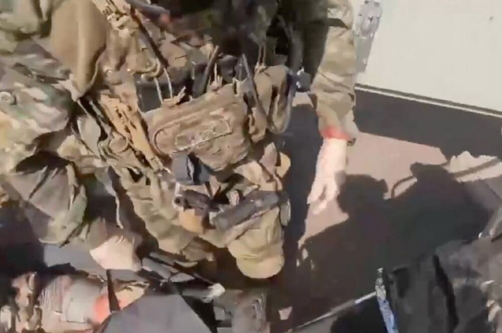 Під Шебекіно російська армія розстріляла авто з цивільними, прийнявши їх за ДРГ