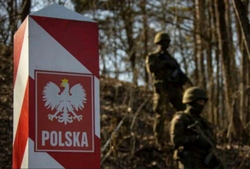 У Польщі припинили пошуки російського дрона, який міг залетіти під час атаки на Україну