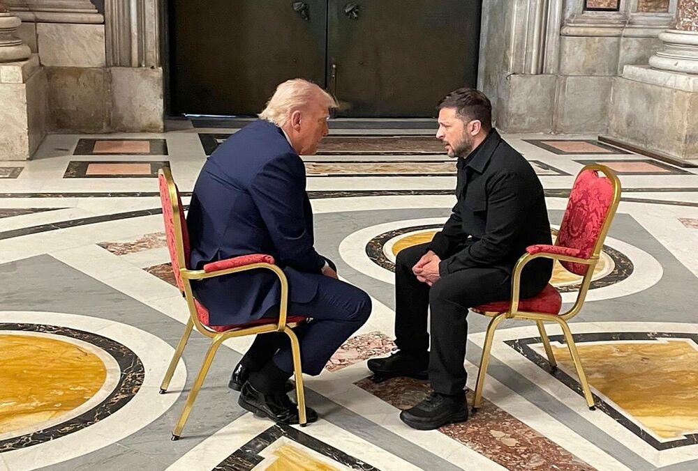 Стало відомо, хто наполягав на зустрічі Трампа й Зеленського у Ватикані