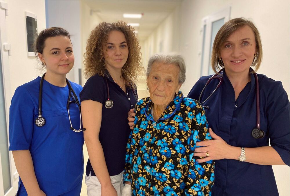 Львовские кардиологи перезапустили сердце 101-летней долгожительницы Львовские кардиологи перезапустили сердце 101-летней долгожительницы