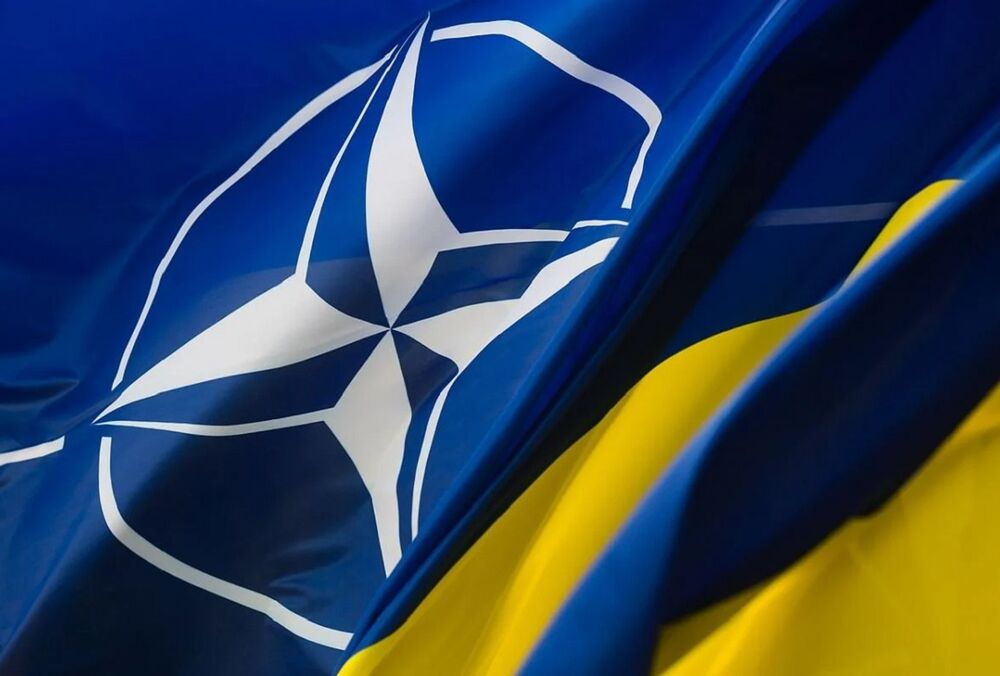 Франция намерена усилить свой контингент на восточном фланге НАТО Франция намерена усилить свой контингент на восточном фланге НАТО